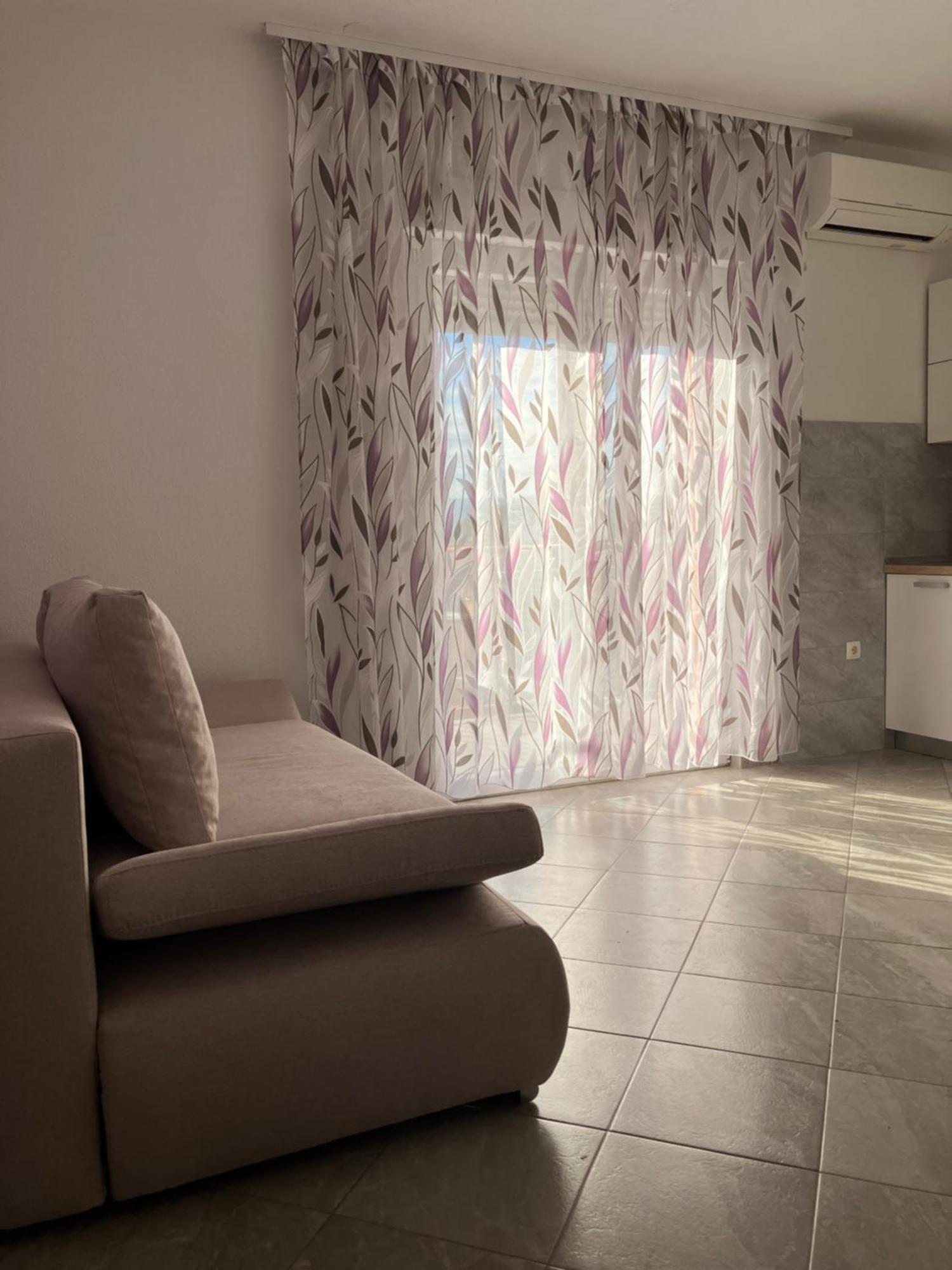 Apartments & Rooms Seaside คาชเตลา ภายนอก รูปภาพ