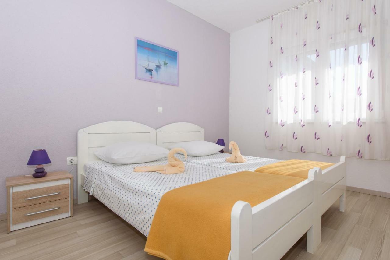 Apartments & Rooms Seaside คาชเตลา ภายนอก รูปภาพ
