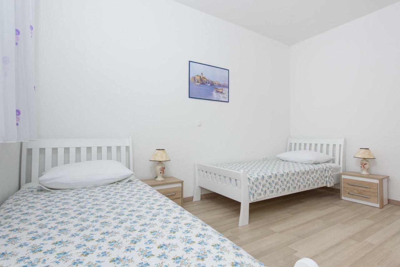 Apartments & Rooms Seaside คาชเตลา ภายนอก รูปภาพ
